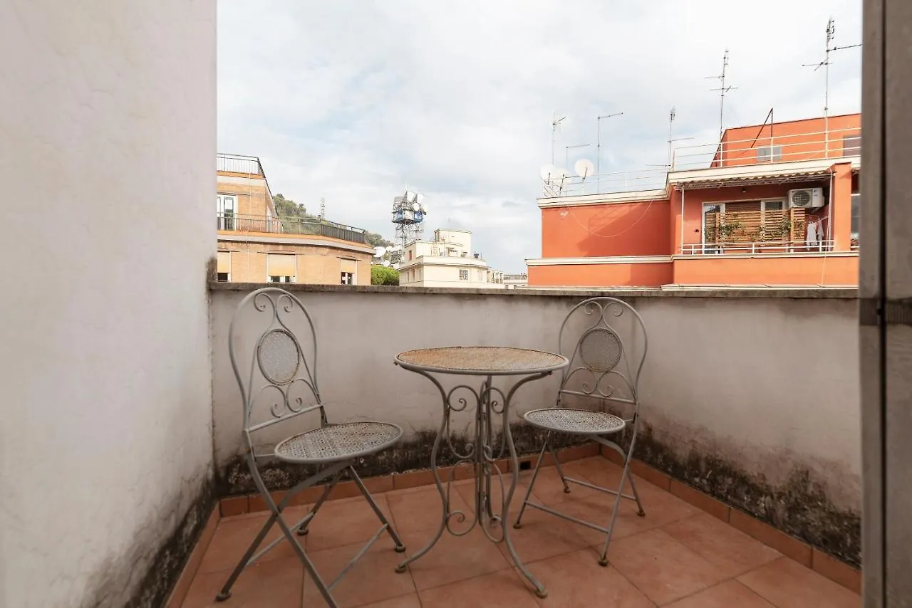Piazzale Clodio Large Apartment Rome